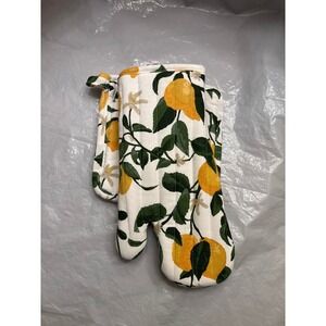 Threshold kitchen oven mitt pot holder set